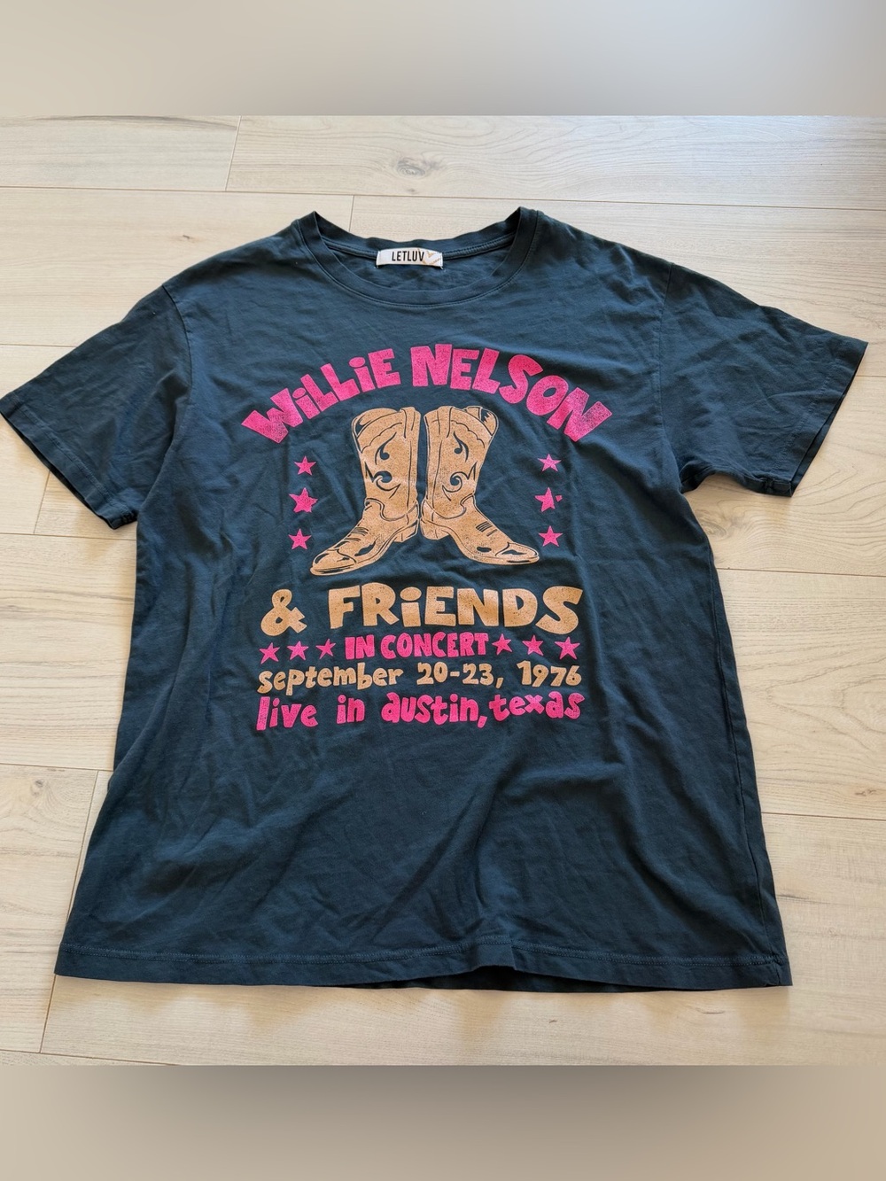 LETLUV Anthropologie Willie Nelson Graphic Tee